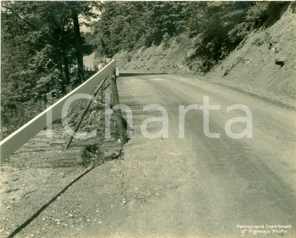 Fotografia d epoca originale 1933 GREENE COUNTY, PENNSYLVANIA USA Frane lungo l autostrada Fotografia 1