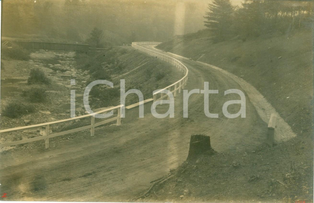 Fotografia d epoca originale 1908 DEERFIELD, PENNSYLVANIA USA Vecchia strada del TIOGA dopo la rilocazione 1