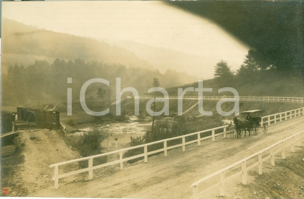 Fotografia d epoca originale 1908 DEERFIELD, PENNSYLVANIA In carrozza sulla strada del TROUPS CREEK Foto 1