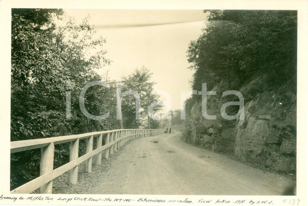 Fotografia d epoca originale 1910 MIFFLIN, PENNSYLVANIA USA Larrys Creek Road riasfaltata Fotografia 1
