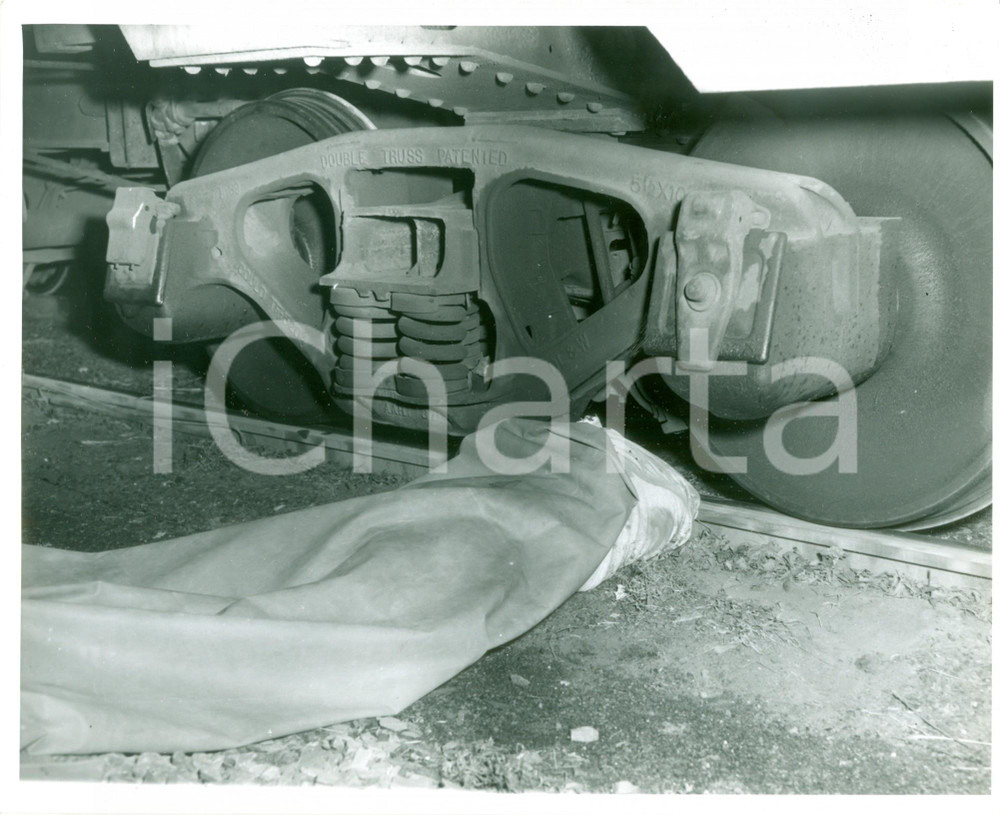 Fotografia d epoca originale 1962 ELMIRA, NEW YORK USA Vittima di un incidente ferroviario Fotografia 1