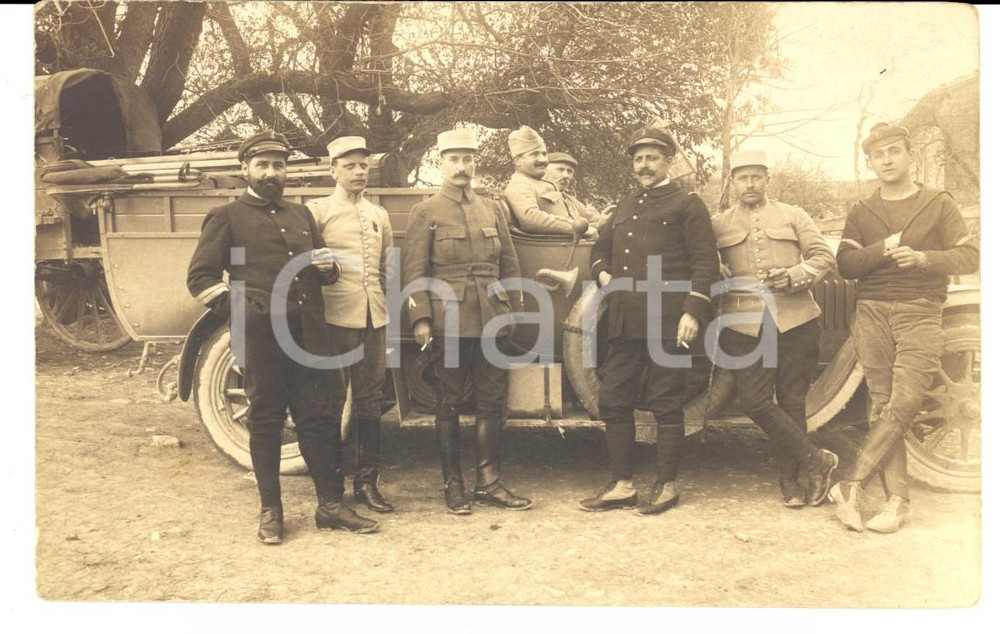 Fotografia d epoca originale 1915 ca WW1 FRANCE Officier en voiture avec des hussards et des marins Photo 1