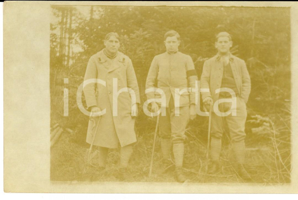 Fotografia d epoca originale 1910 ca FRANCE Ufficiali di fanteria posano con il bastone Foto cartolina FP 1