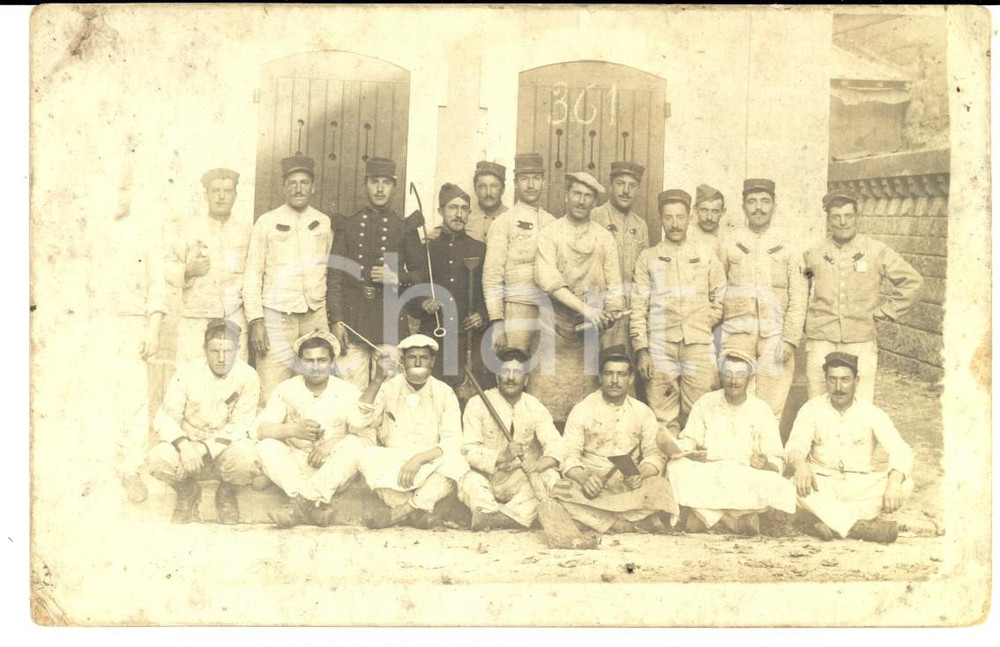 Fotografia d epoca originale 1915 ca WW1 FRANCE Soldats d Infanterie Ã  la corvÃ©e de la cuisine Photo 1