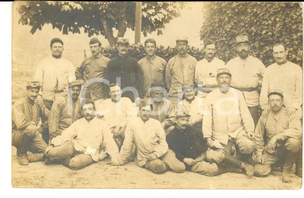 Fotografia d epoca originale 1915 ca WW1 FRANCE Soldats du 7Ã¨me RÃ©giment Infanterie Photo carte postale 1