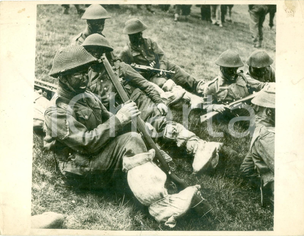 Fotografia d epoca originale 1950 ca SCOTLAND Reclute del nuovo Highland Regiment in addestramento Fotografia 1