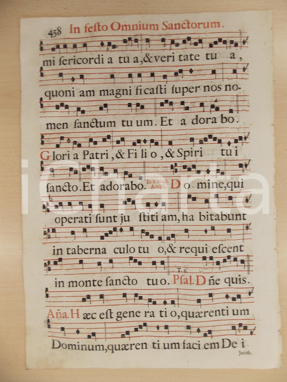 Libro, pubblicazione d epoca 1700 ca ANTIFONARIO ROMANO Pagina canti in rosso nero Festa di OGNISSANTI 1