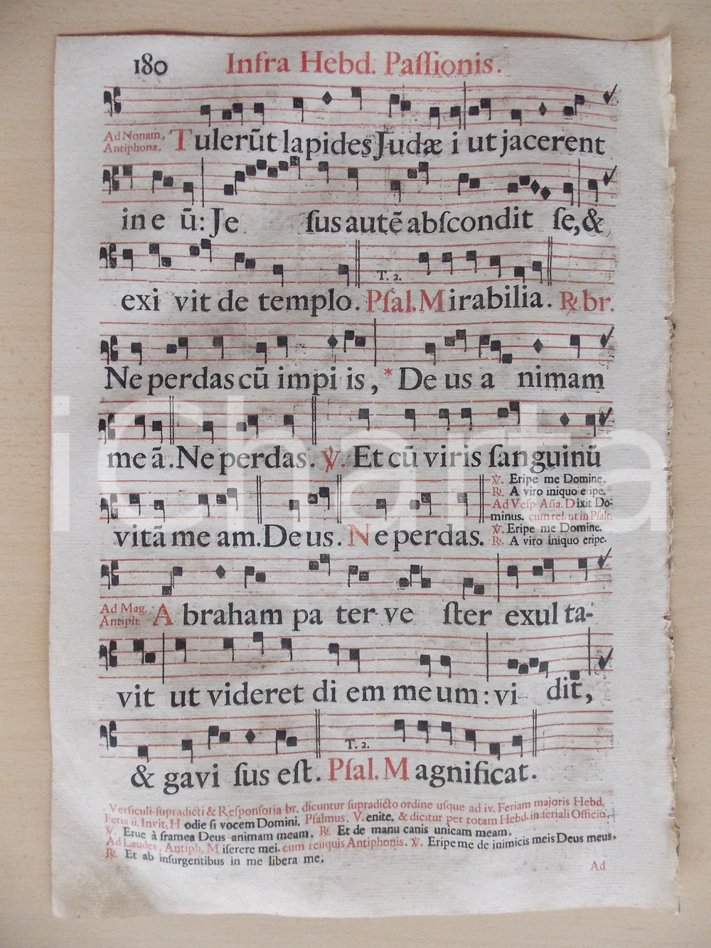 Libro, pubblicazione d epoca 1700 ca ANTIFONARIO ROMANO Pagina canti in rosso e nero Settimana SANTA 1