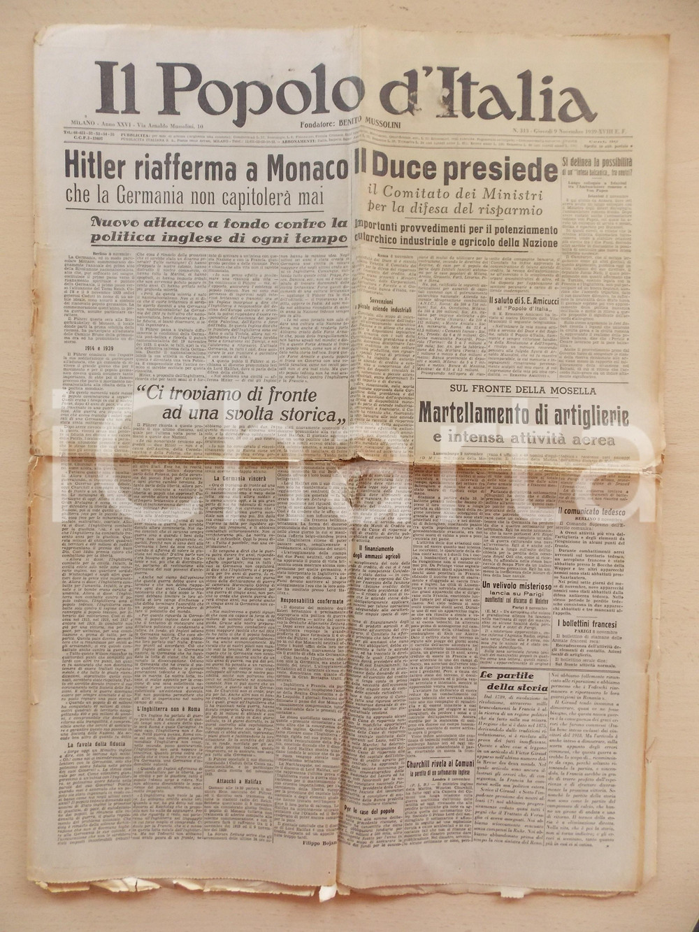 Giornale, rivista storica 1939 IL POPOLO D ITALIA Hitler riafferma che GERMANIA non capitolerà DANNEGGIATO 1