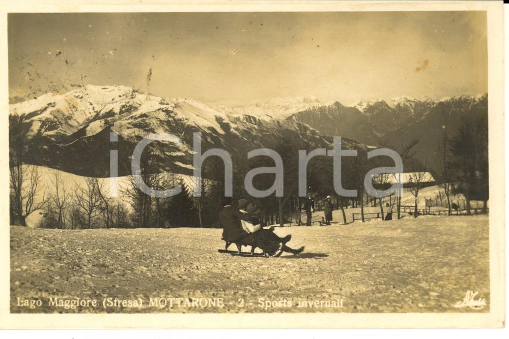 Cartolina originale da collezione 1924 MOTTARONE VB Sport invernali  Turisti sullo slittino Cartolina ANIMATA 1