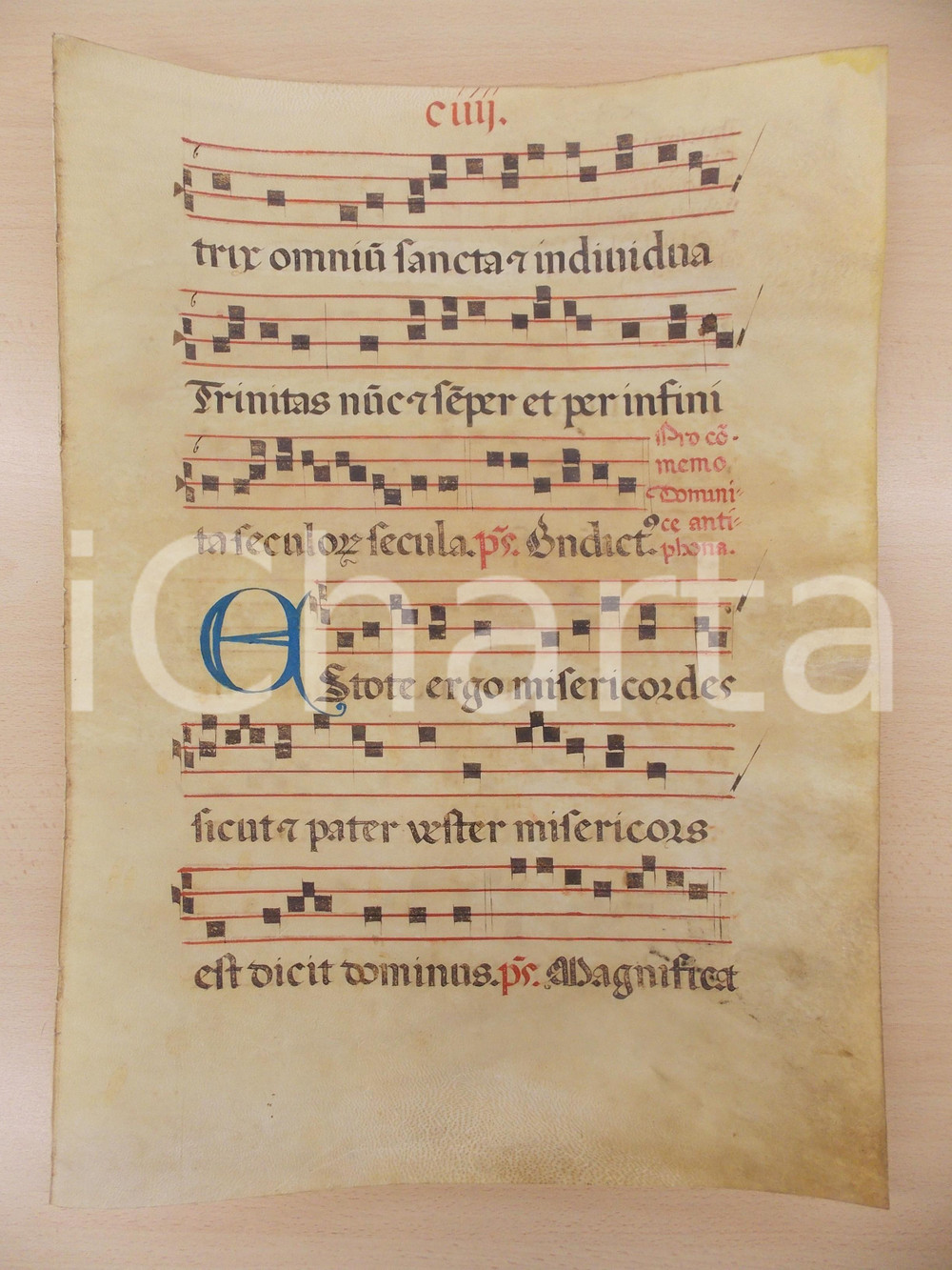 Libro, pubblicazione d epoca 1600 ca ANTIFONARIO ROMANO Pergamena manoscritta rosso nero blu Salmo ESTOTE 1