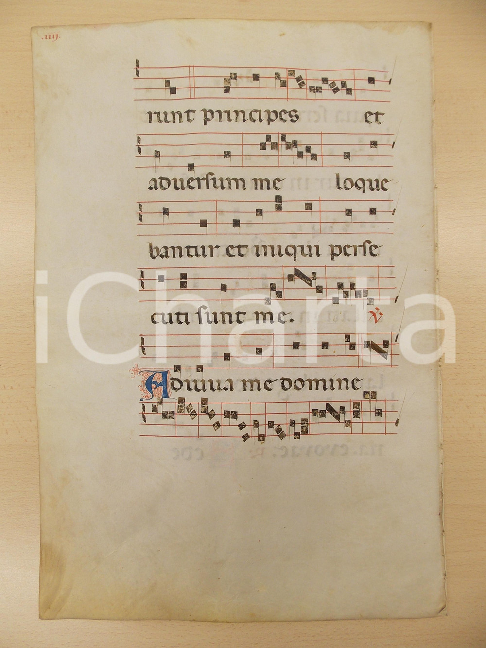 Libro, pubblicazione d epoca 1600 ca ANTIFONARIO ROMANO Pergamena manoscritta rosso nero blu Salmo ADIUVA ME 1