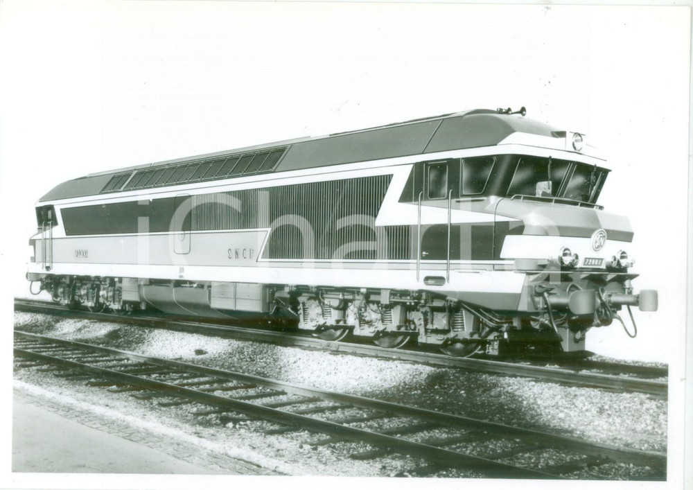Fotografia d epoca originale 1975 ca BORDEAUXSAINTJEAN FRANCE Ferrovie SNCF Locomotiva 72001 Foto seriale 1