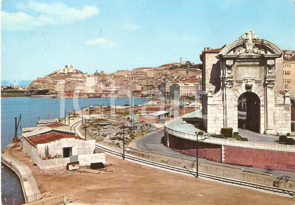 Cartolina originale da collezione 1959 ANCONA Panorama con PORTA PIA Cartolina FG VG 1