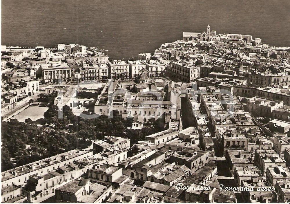 Cartolina originale da collezione 1955 ca GIOVINAZZO BA Panorama aereo della cittÃ  Cartolina FG VG 1