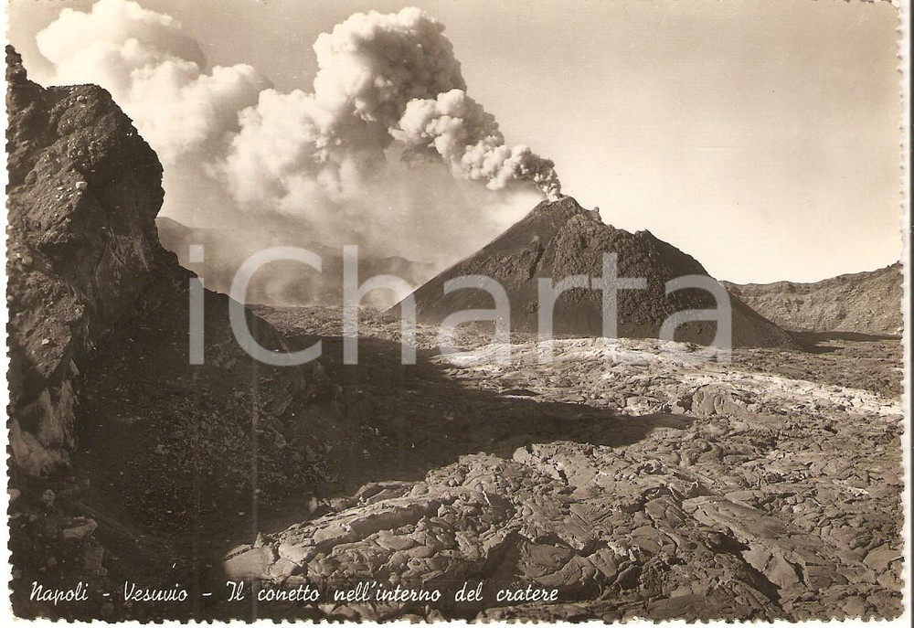 Cartolina originale da collezione 1955 NAPOLI  VESUVIO Conetto eruttico all interno del cratere Cartolina FG VG 1