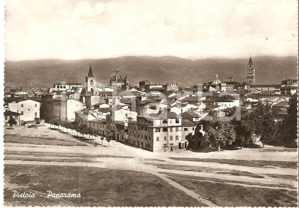 Cartolina originale da collezione 1961 PISTOIA Panorama della cittÃ  Cartolina FG VG 1