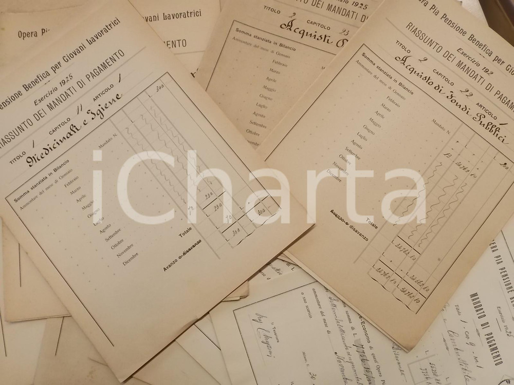Documento originale, autentico 1925 MILANO OPERA PIA per Giovani Lavoratrici Lotto 10 mandati spese varie 1