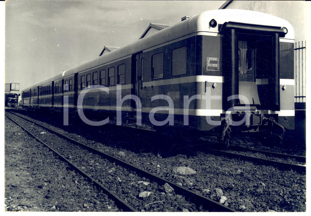Fotografia d epoca originale 1960 ca NIGER Organisation Commune BENIN Chemins de Fer Treno passeggeri Foto 1