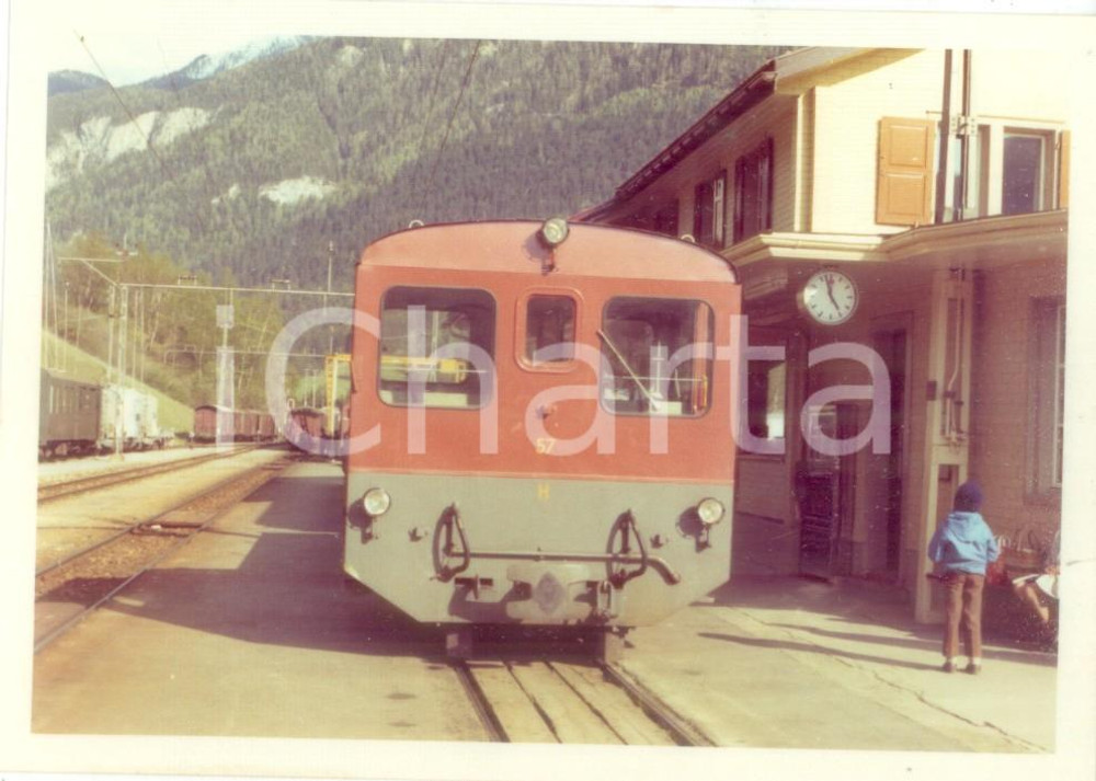 Fotografia d epoca originale 1975 ca SVIZZERA RhÃ¤tische Bahn Ferrovia retica Locomotiva 57 Fotografia 1