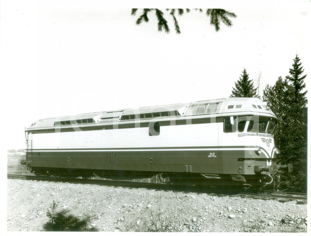 Fotografia d epoca originale 1975 ca FINLANDIA VRYHTYMA OY Locomotiva 2304 Fotografia seriale 1