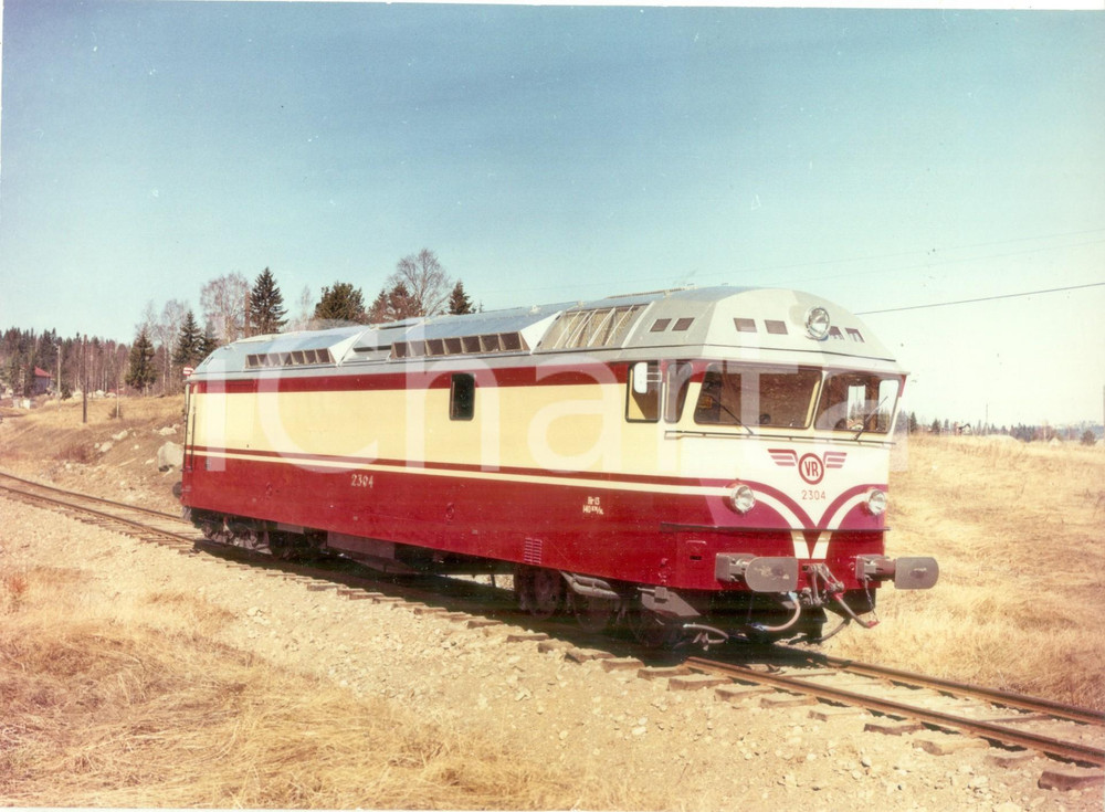 Fotografia d epoca originale 1975 ca FINLANDIA VRYHTYMA OY Locomotiva 2304 Fotografia seriale 1