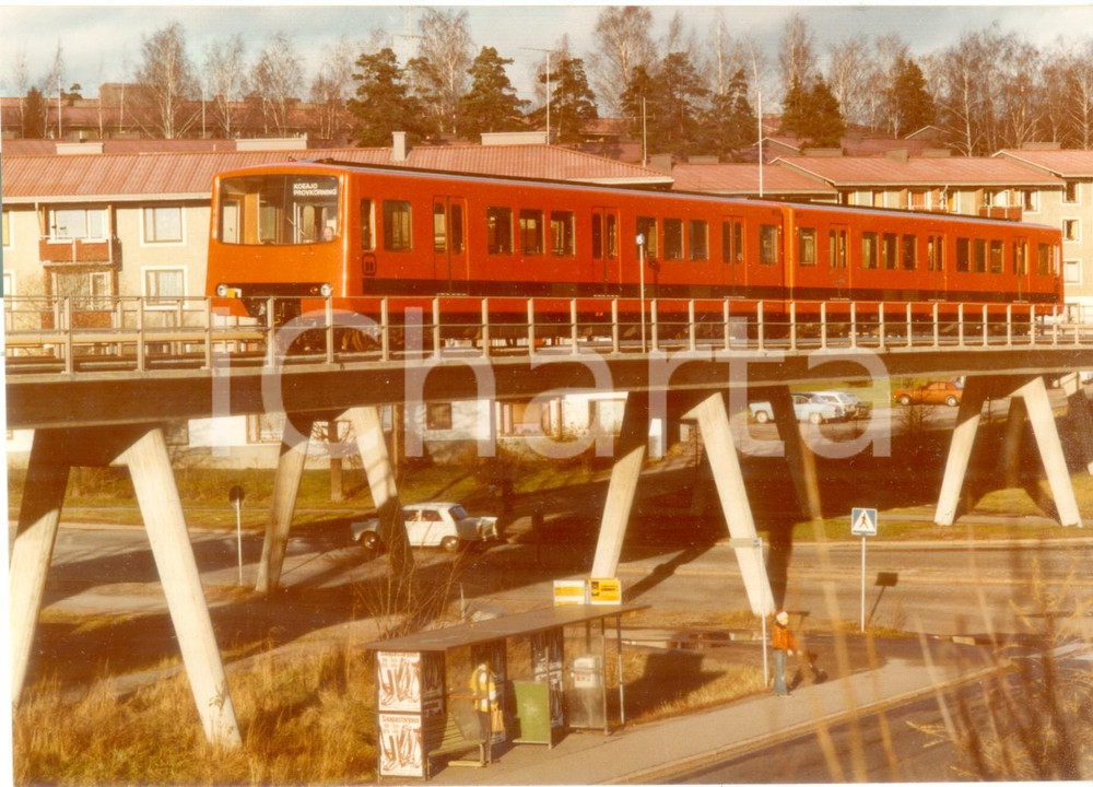 Fotografia d epoca originale 1975 ca HELSINKI FINLANDIA Ferrovie VR Locomotiva elettrica Fotografia 1