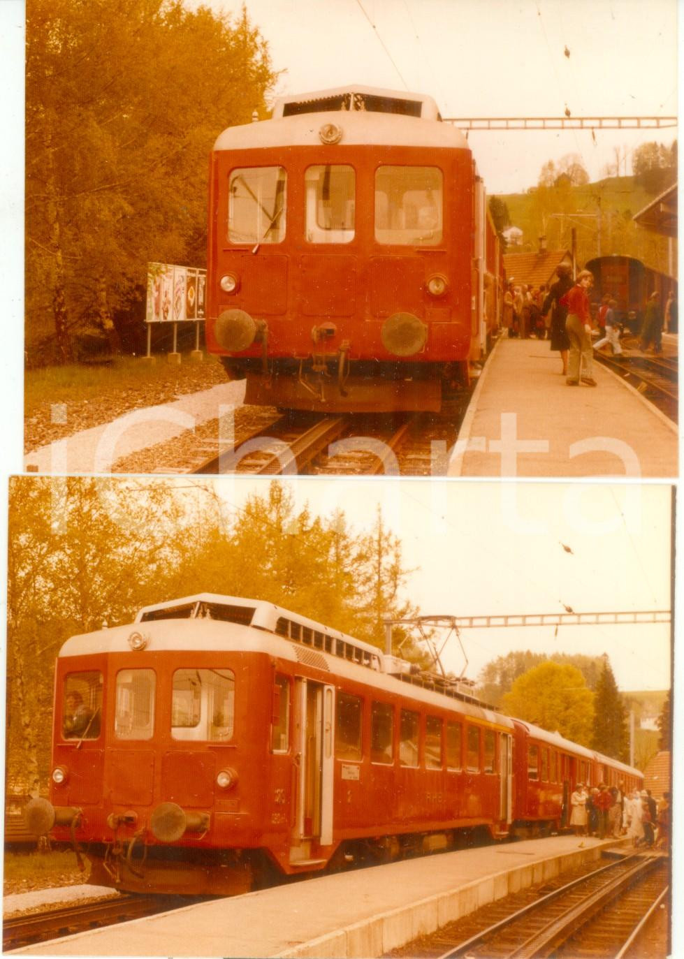 Fotografia d epoca originale 1975 ca SVIZZERA Ferrovia Retica RhB Locomotiva 29 in stazione Lotto 2 foto 1