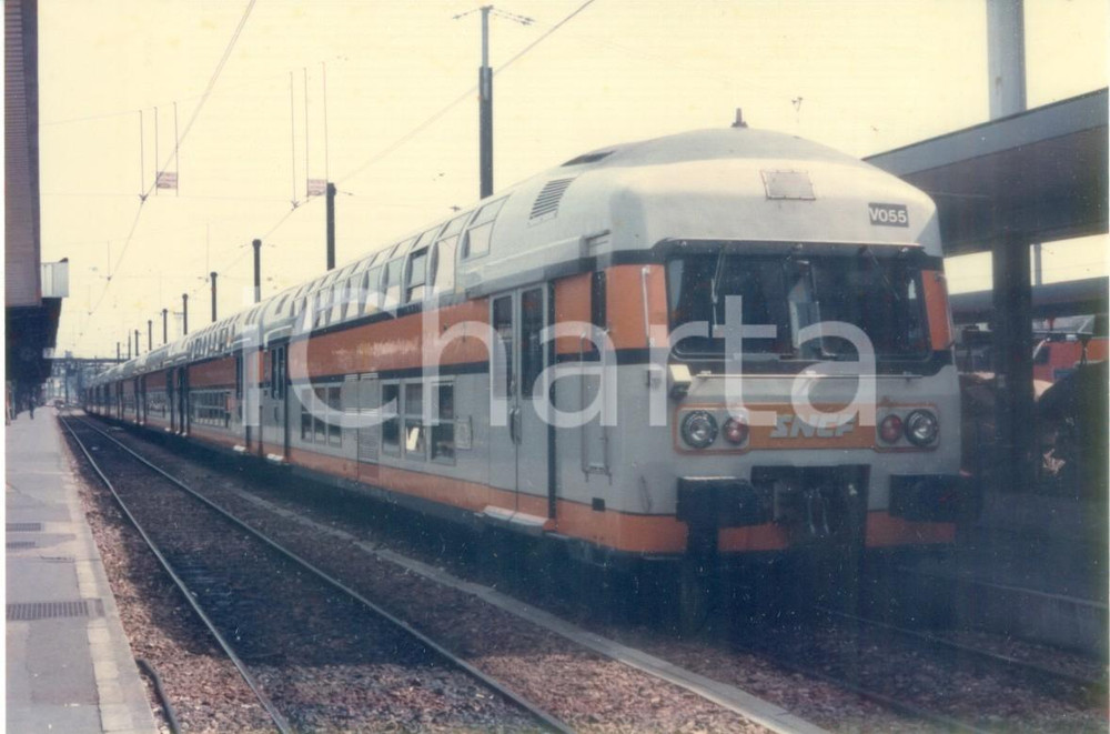 Fotografia d epoca originale 1975 ca FRANCE Locomotiva SNCF VO55 in stazione Fotografia 1