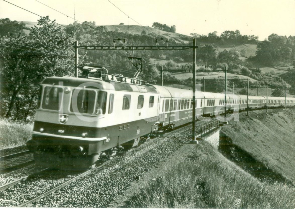 Fotografia d epoca originale 1980 ca SVIZZERA Treno HELVETIA Locomotiva Re 4/4 II Fotografia seriale 1