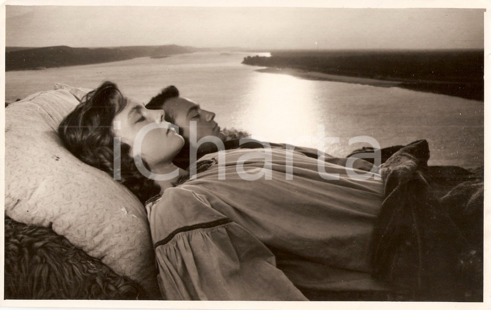 Fotografia d epoca originale 1975 CHRONIQUE DES ANNEES DE BRAISE Movie by Mohammed LAKHDARHAMINA Foto 1