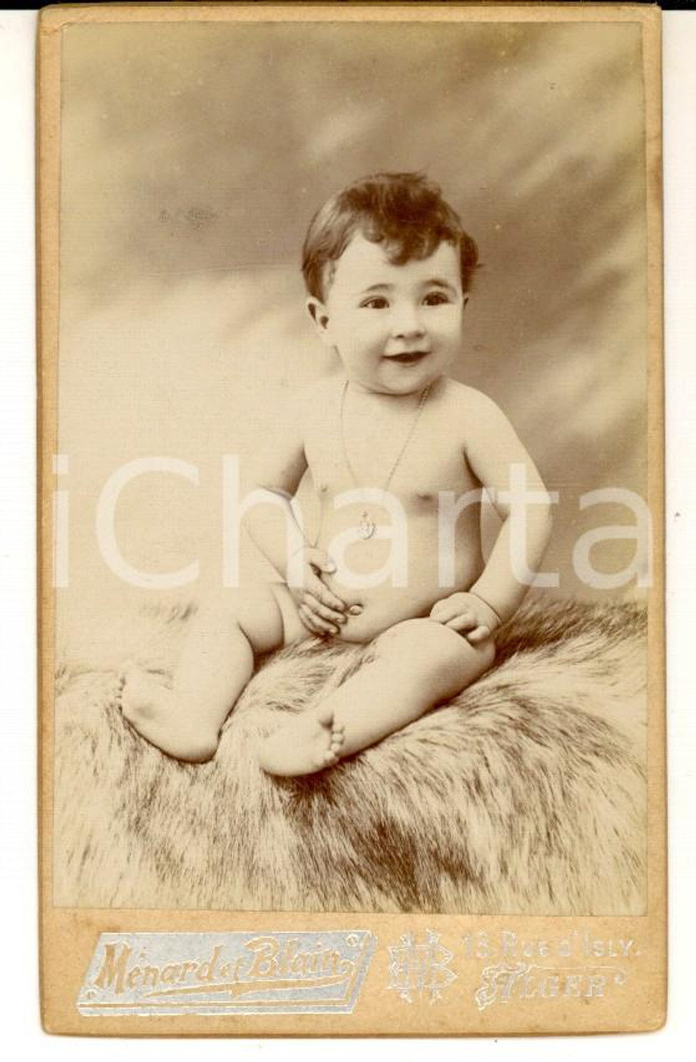 Fotografia d epoca originale 1910 ca ALGER Portrait d enfant avec mÃ©daille Photo MENARD ET BLANC CDV 1