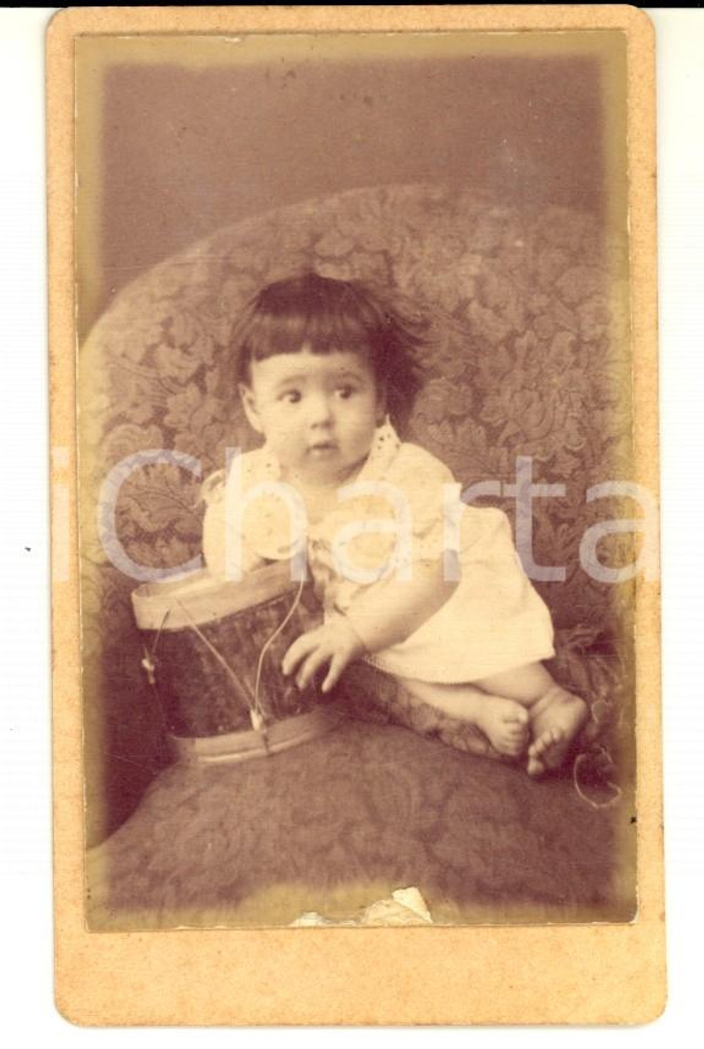 Fotografia d epoca originale 1880 ca MARSEILLE F Bambina con il secchiello Foto Louis SPRECHER CDV 1