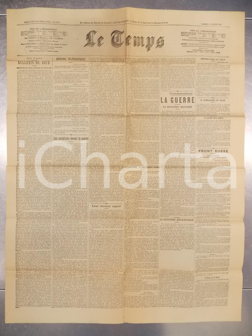 1915 WW1 LE TEMPS La guerra La situation militaire Front Russe *Giornale DATA: 17 luglio 1915 - WW1TITOLO: LE TEMPS - LA GUERRA - LA SITUATION MILITAIREDESCRIZIONE: Giornale d'epoca, con articoli sulla situazione del conflitto.PAGINE: 4DIMENSIONI: cm 52 x 70CONDIZIONI: buone (piegature coeve).Giornale d'epoca, originale, autentico.    originale e autentica 1