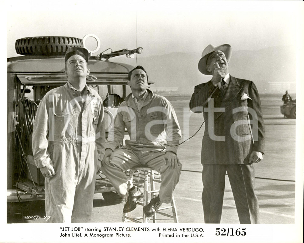 Fotografia d epoca originale 1952 JET JOB John LITEL in scena con mezzo militare Fotografia di scena 1
