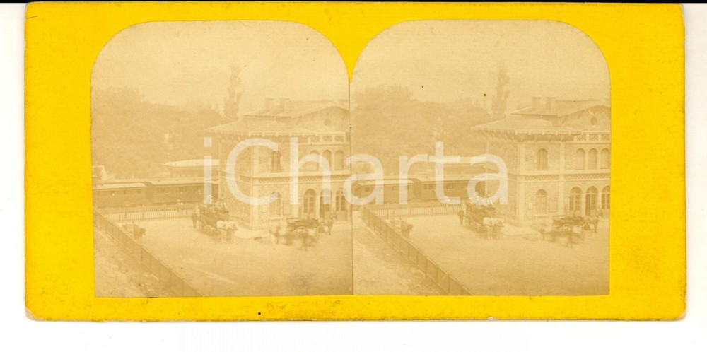 Fotografia d epoca originale 1880 SVIZZERA ? Stazione animata con treno e carrozze Stereoscopica 1
