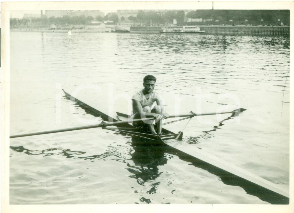 Fotografia d epoca originale 1940 ca LAGNYSURMARNE F Gara di canottaggio SociÃ©tÃ© Nautique Fotografia 1