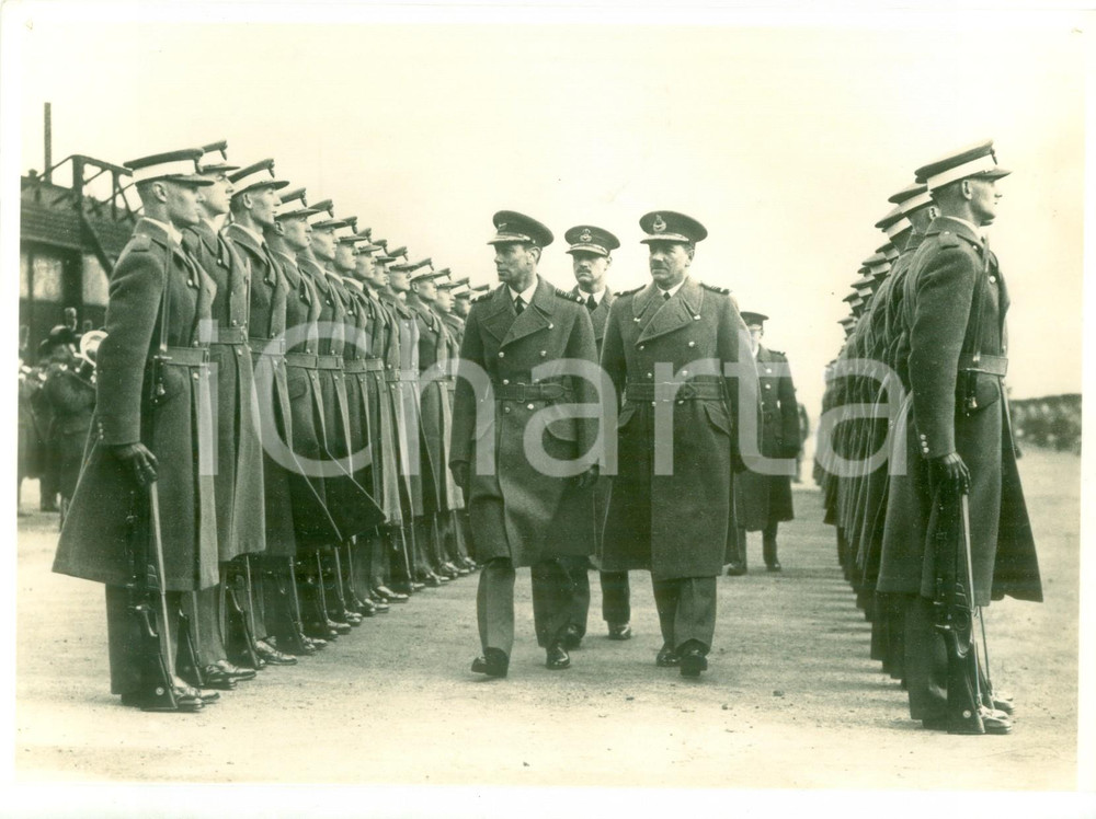 Fotografia d epoca originale 1936 CRANWELL UK Re Giorgio VI ispeziona cadetti dell AIR FORCE 1