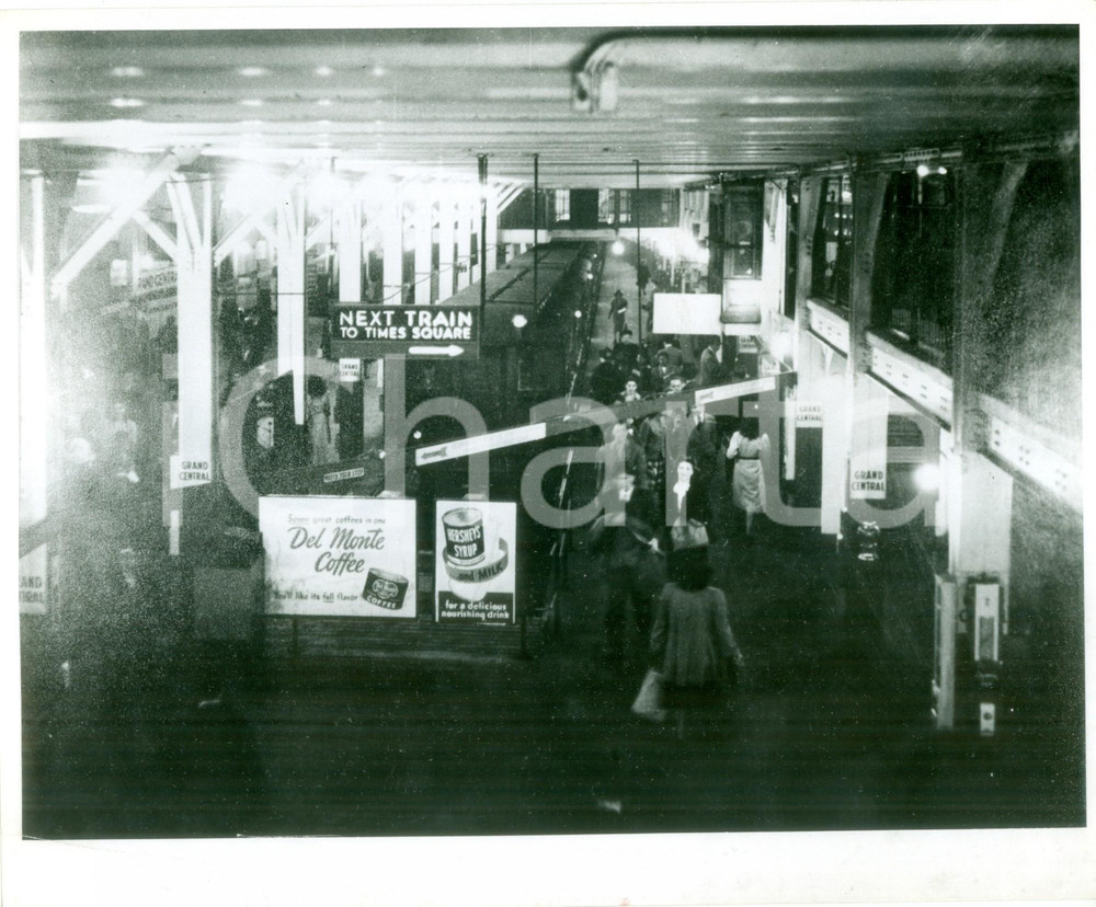 Fotografia d epoca originale 1970 ca NEW YORK USA Metropolitana per TIMES SQUARE Del Monte Coffee Foto 1