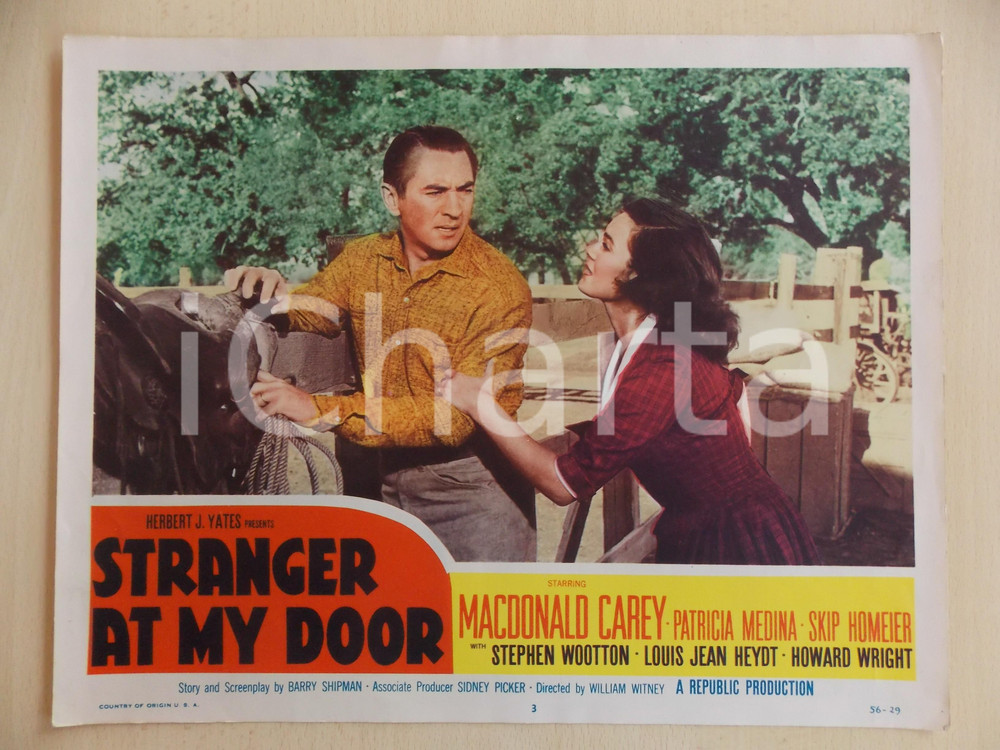 Oggetto da collezione cartaceo 1956 STRANGER AT MY DOOR Macdonald CAREY Patricia MEDINA Lobby Card Manifestino 1