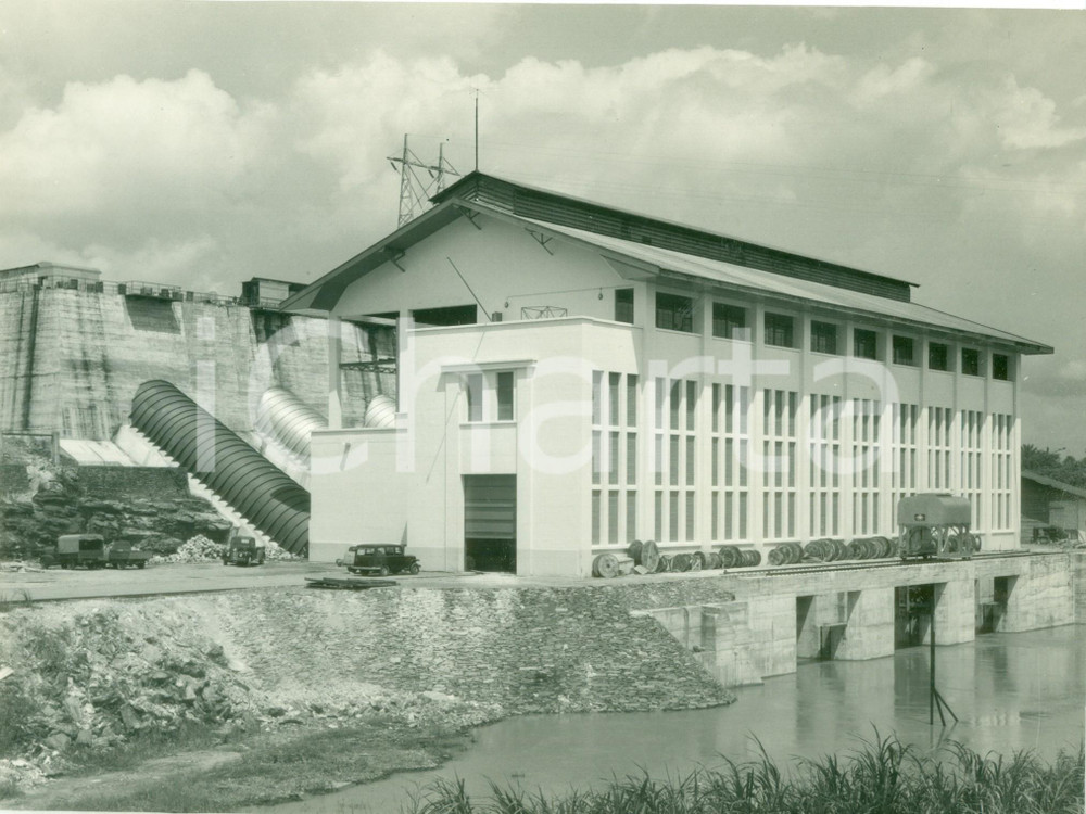 Fotografia d epoca originale 1975 ca DOUALA CAMERUN La Centrale Idroelettrica Fotografia 1