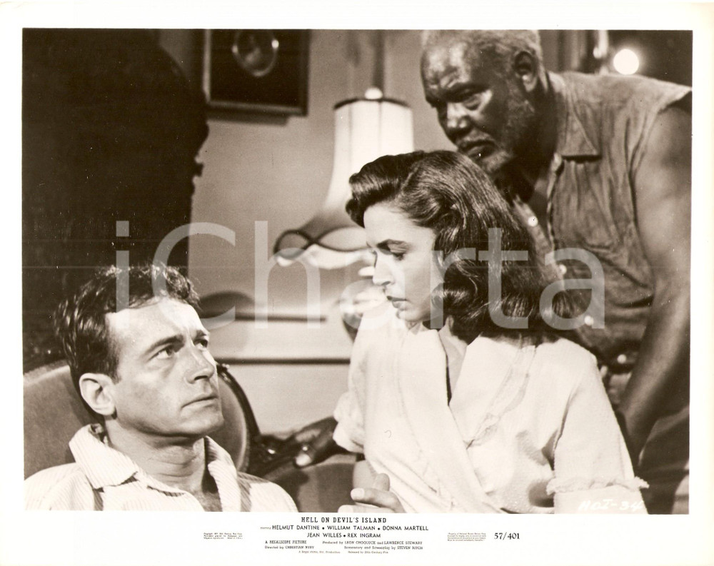 Fotografia d epoca originale 1957 HELL ON DEVIL S ISLAND Helmut DANTINE Rex INGRAM Donna MARTELL Foto 1