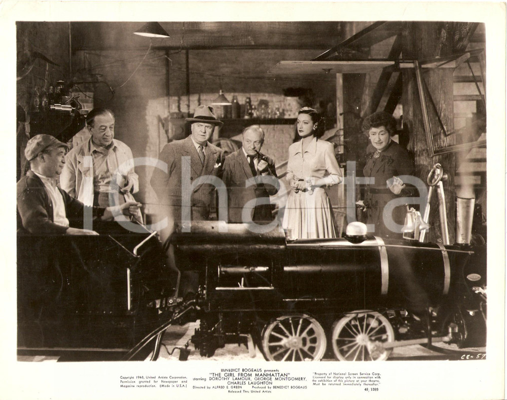Materiale cinematografico d’epoca 1948 GIRL FROM MANHATTAN Hugh HERBERT pilota modellino di locomotiva Foto 1