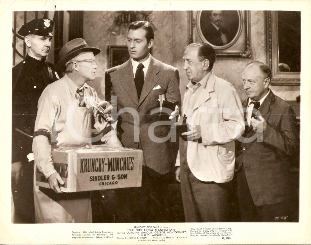 Fotografia d epoca originale 1948 GIRL FROM MANHATTAN Fattorino consegna KRUNCHY MUNCHIES Foto di scena 1