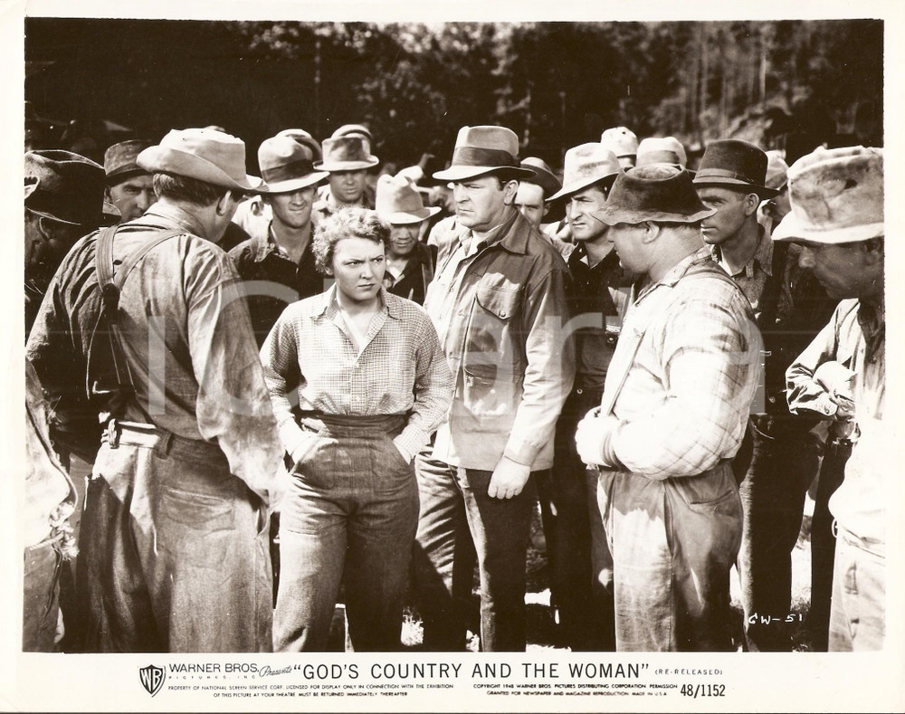 Fotografia d epoca originale 1937 GOD S COUNTRY AND THE WOMAN Beverly ROBERTS circondata da uomini Foto 1