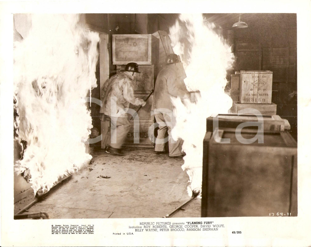 Fotografia d epoca originale 1949 FLAMING FURY Pompieri spengono incendio Foto di scena 1