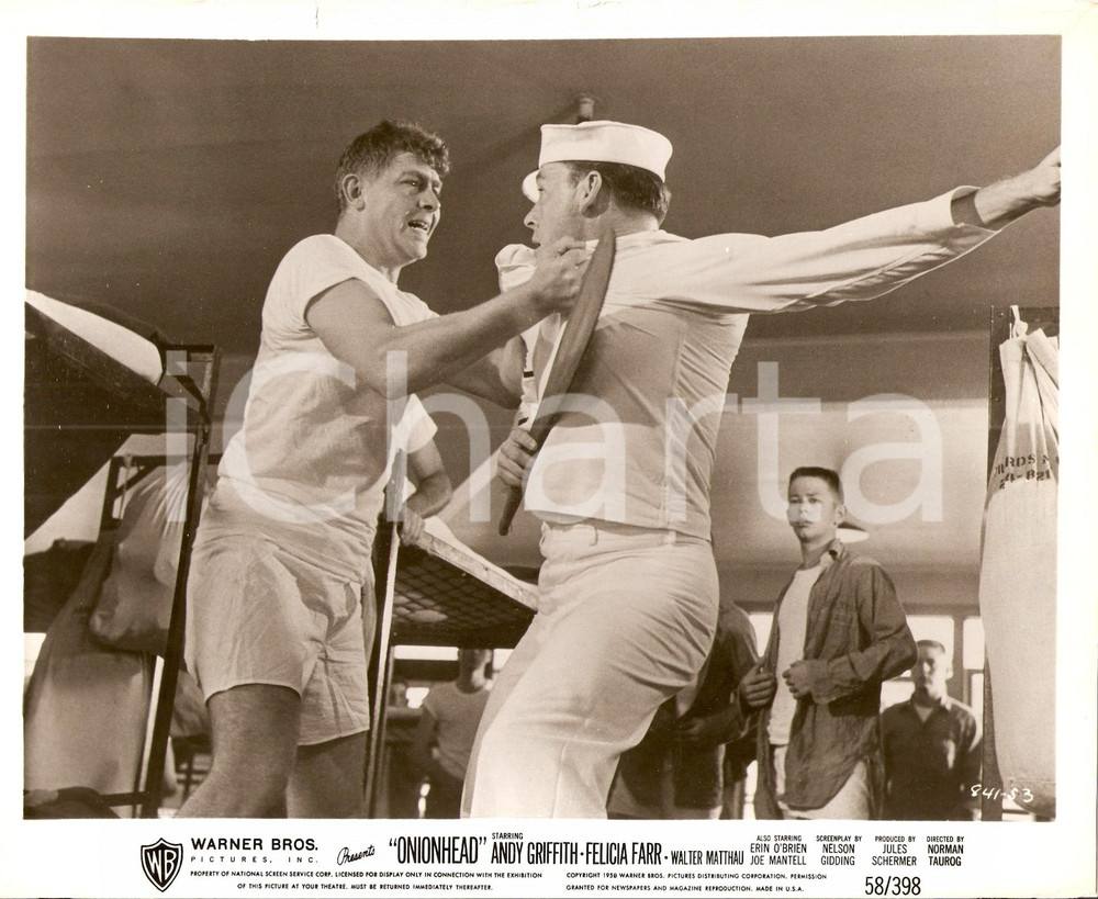 Fotografia d epoca originale 1958 ONIONHEAD Rissa tra marinai nel dormitorio Foto di scena 1