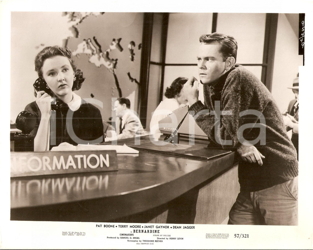 Fotografia d epoca originale 1957 BERNARDINE Dick SARGENT parla con segretaria Foto di scena 1