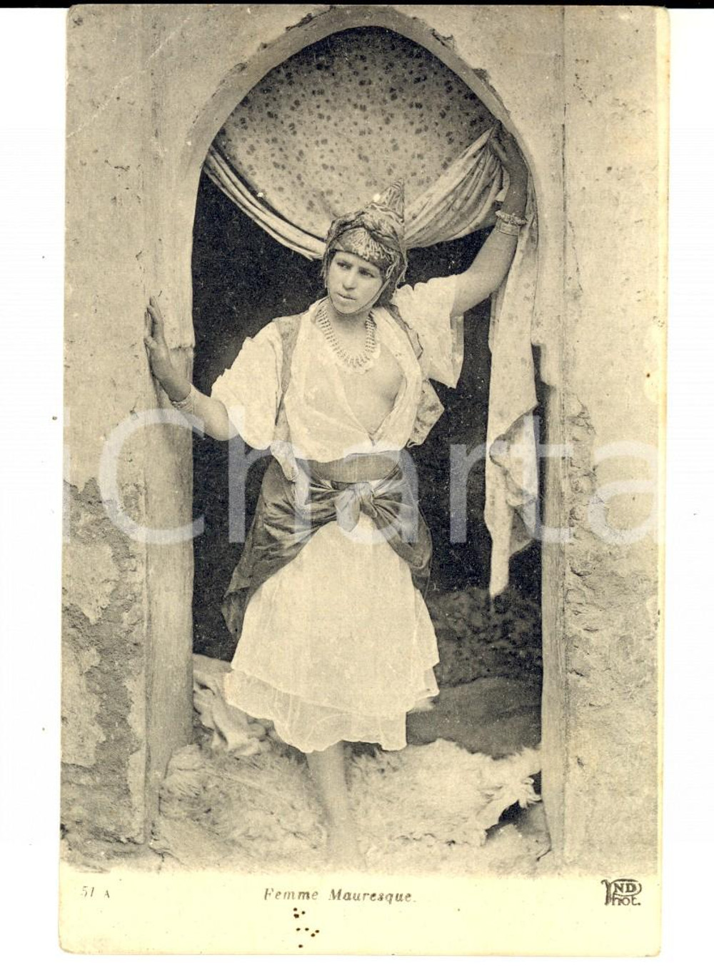 Cartolina originale da collezione 1927 BENGASI LIBIA Donna seminuda in abito tradizionale  EROTICA Cartolina 1