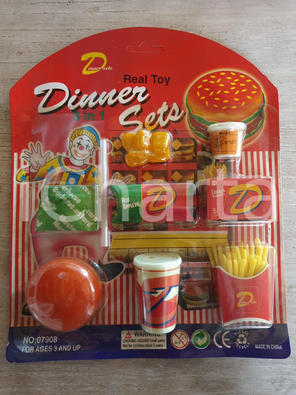 Oggetto da collezione cartaceo 1995ca FAKE MC DONALD S Dinner Sets vintage toy 1